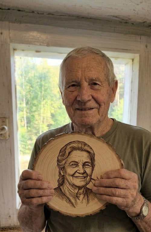 Personalized Wooden Picture Ornament – Custom Memorial Gift
